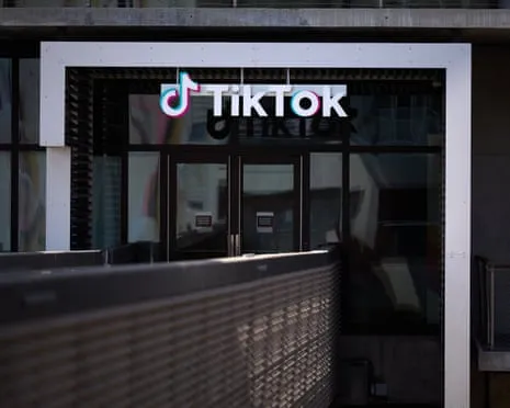 Donald Trump Hails TikTok Proposed Agreement while China Indicates Algorithm Control Remains