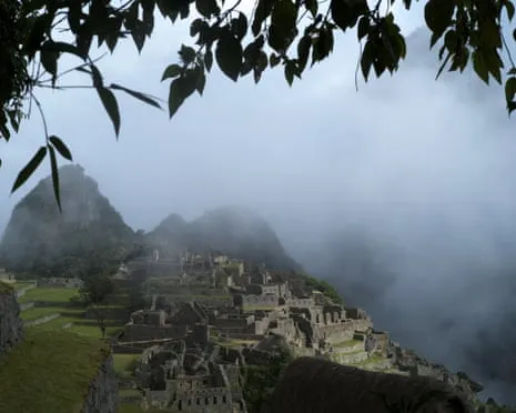 Rocks blocking Train Tracks Leave 900 Travelers near Peru's Historic Site